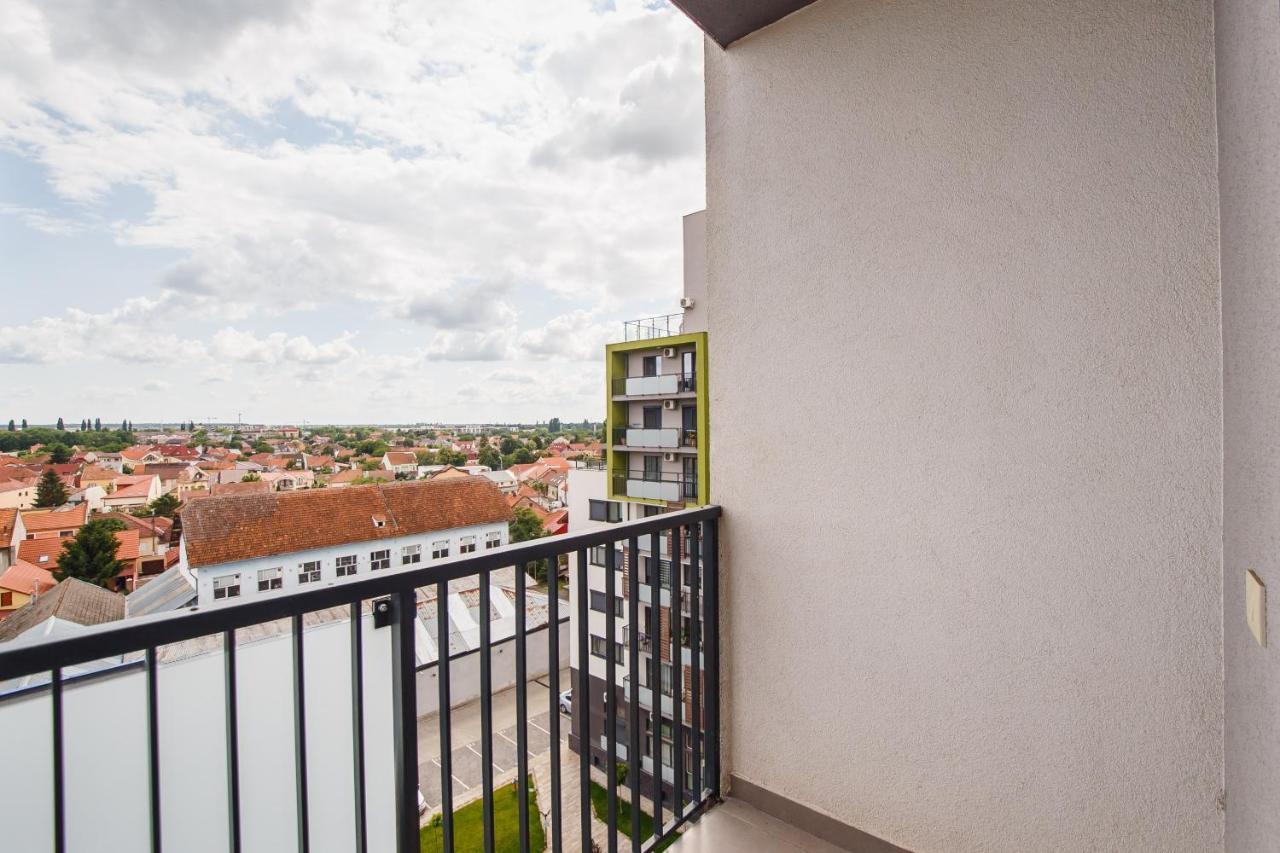 Sunny View 2 Bedroom Central Apartment Oradea Dış mekan fotoğraf