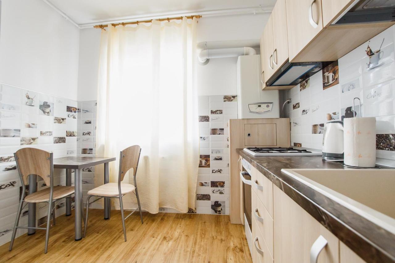 Sunny View 2 Bedroom Central Apartment Oradea Dış mekan fotoğraf