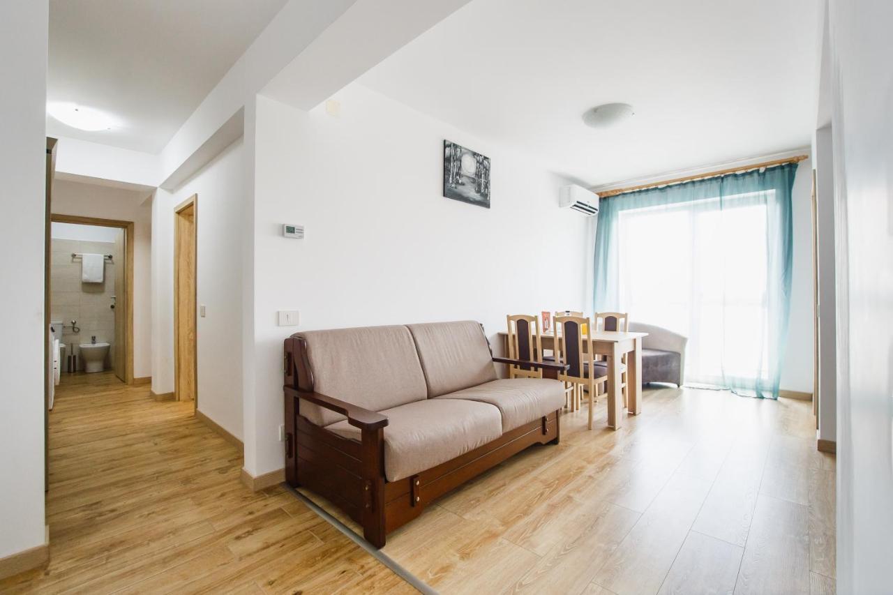 Sunny View 2 Bedroom Central Apartment Oradea Dış mekan fotoğraf